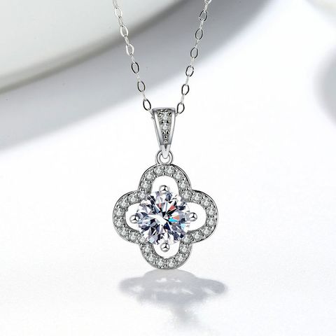 Sterling Silver IG Style Shiny Plating Inlay Four Leaf Clover Moissanite Zircon Pendant Necklace