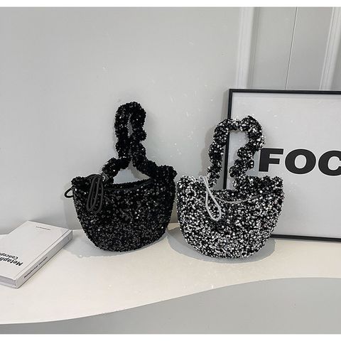 Women's Medium Sequin Solid Color Elegant Vintage Style Sequins Dumpling Shape Zipper Underarm Bag