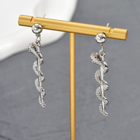 1 Pair Modern Style Classic Style Cool Style Geometric Snake Plating Alloy Drop Earrings