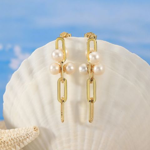 1 Pair Baroque Style Sweet Simple Style Geometric Plating Inlay Freshwater Pearl Sterling Silver Freshwater Pearl Drop Earrings