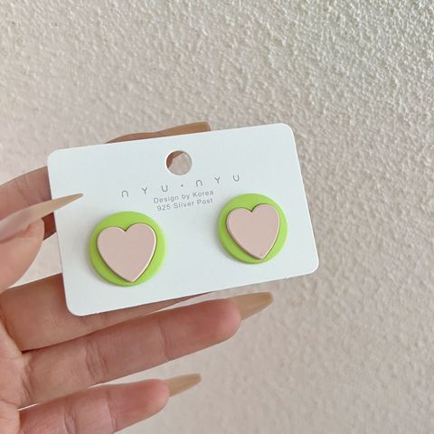 1 Pair Simple Style Classic Style Heart Shape Patchwork Arylic Alloy Ear Studs