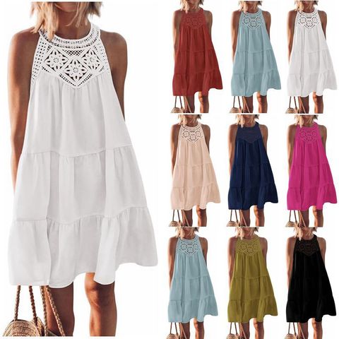 Women's Regular Dress Simple Style Halter Neck Lace Sleeveless Solid Color Knee-Length Holiday Daily