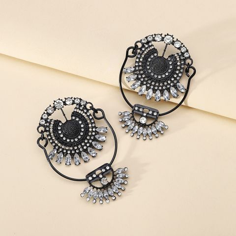 Wholesale Jewelry Vintage Style Round Zinc Alloy Rhinestones Inlay Dangling Earrings