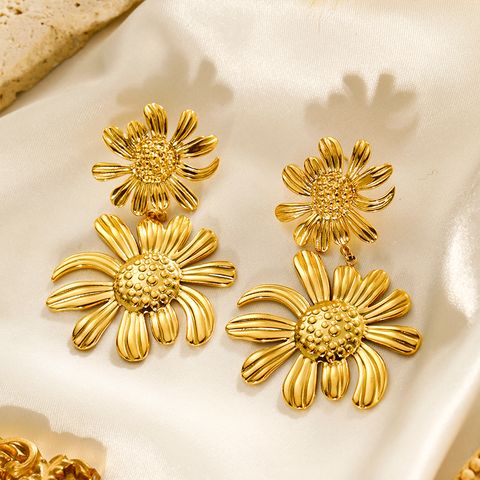 1 Pair Simple Style Flower Plating 304 Stainless Steel 18K Gold Plated Drop Earrings