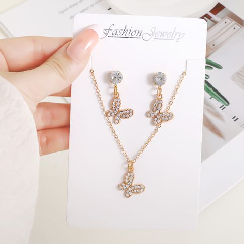 Elegant Simple Style Commute Butterfly Iron Inlay Rhinestones Gold Plated Women's Jewelry Set