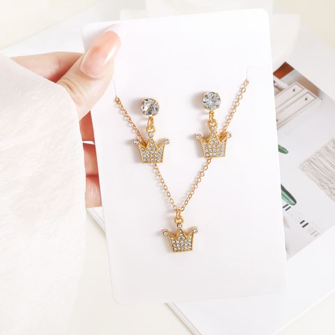 Elegant Simple Style Commute Crown Iron Inlay Rhinestones Gold Plated Women's Jewelry Set