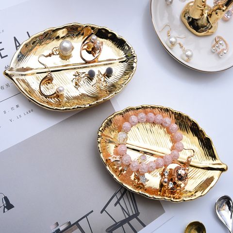 Simple Style Leaf Ceramics Ornaments Tray Artificial Decorations