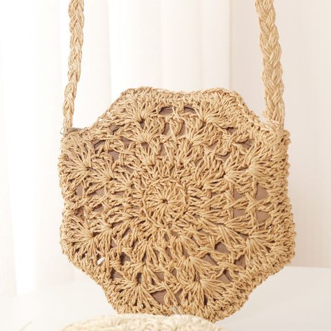 Women's Small Straw Solid Color Vacation Beach Weave Hollow Round Zipper Straw Bag