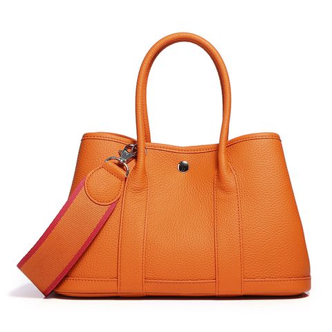 Women's Medium Leather Solid Color Business Square Lock Clasp Handbag