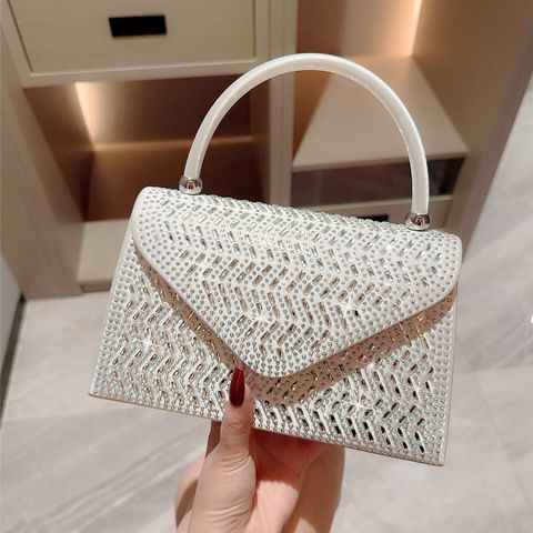 Women's Small Polyester Solid Color Elegant Classic Style Rhinestone Flip Cover Evening Bag