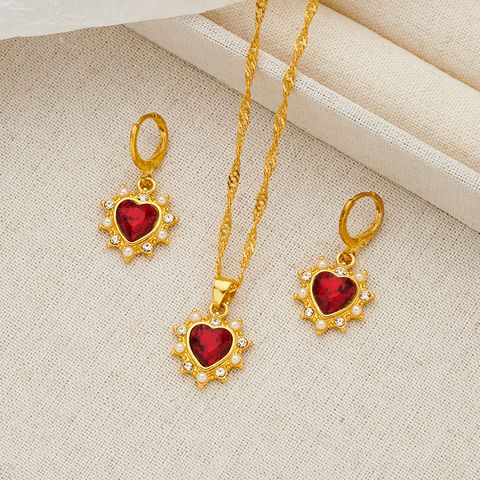 Luxurious Sweet Heart Shape Alloy Inlay Rhinestones Gold Plated Women's Jewelry Set