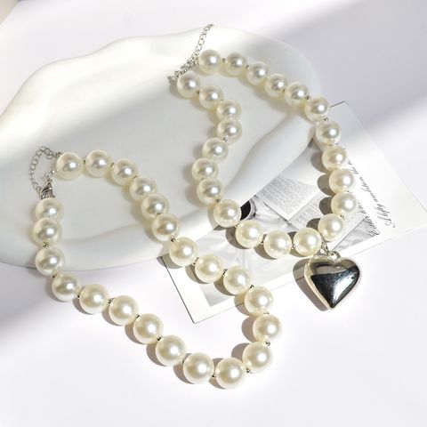Women's Exaggerated Simple Style Heart Shape Alloy Plating