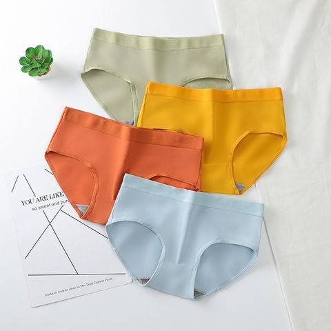 Solid Color Breathable Anti-seam Mid Waist Briefs Panties