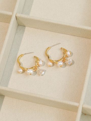 1 Pair Cute Vacation Modern Style C Shape Pearl Copper 18K Gold Plated Ear Studs