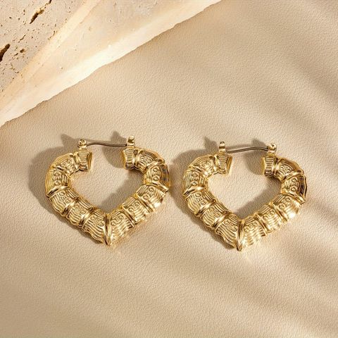 1 Pair Glam Cute Queen Heart Shape Alloy Earrings