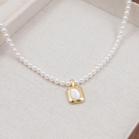 Basic Simple Style Classic Style Geometric Imitation Pearl Copper Inlay Shell Gold Plated Women's Pendant Necklace
