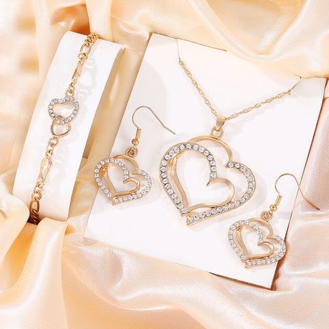Sweet Shiny Double Heart Artificial Diamond Alloy Wholesale Jewelry Set