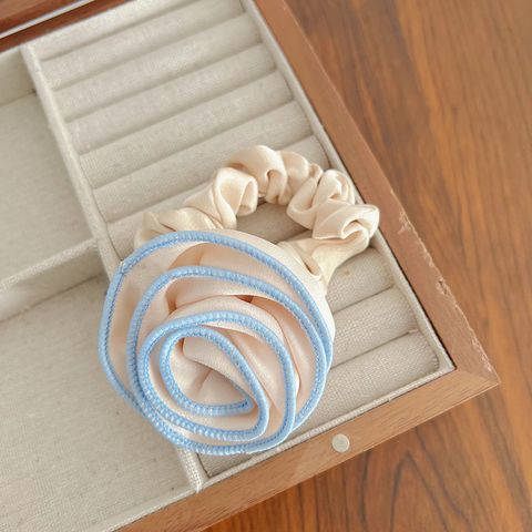 Women's Simple Style Floral Bow Knot Cloth Hair Clip