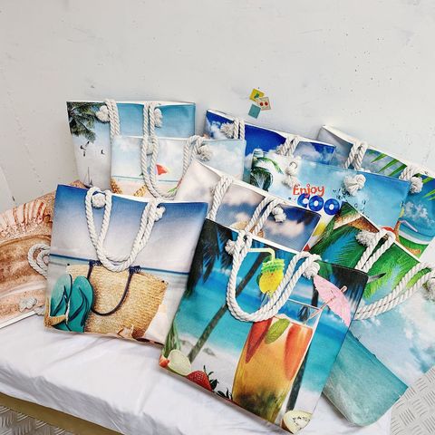 Women's Medium Canvas Ocean Vacation Beach Zipper Beach Bag