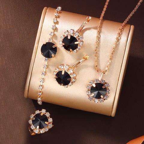 Elegant Romantic Round Artificial Diamond Alloy Wholesale Jewelry Set