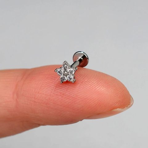 1 Piece Simple Style Petal Inlay 316 Stainless Steel  Zircon Cartilage Earrings