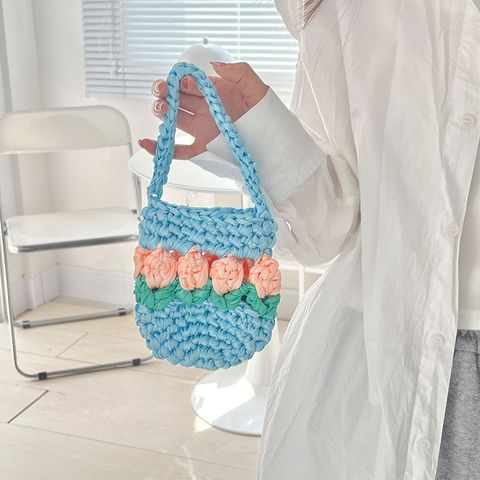 Women's Mini Knit Flower Vacation Cylindrical Open Handbag