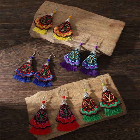 1 Pair Ethnic Style Flower Embroidery Alloy Cloth Drop Earrings
