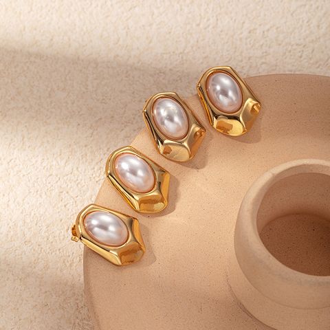 1 Pair Elegant Sweet Shield Plating Inlay 304 Stainless Steel Pearl Gold Plated Ear Studs