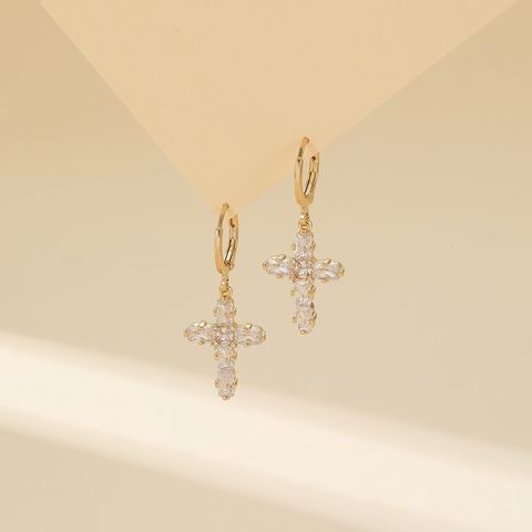 1 Pair Luxurious Classic Style Cross Plating Inlay Copper Rhinestones Gold Plated Earrings