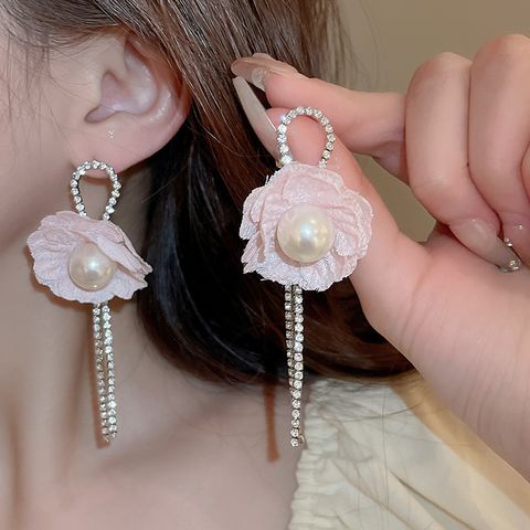 1 Pair Vacation Sweet Flower Chain Inlay Copper Imitation Pearl Rhinestones Drop Earrings
