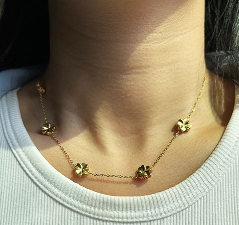 304 Stainless Steel 18K Gold Plated Casual Simple Style Plating Flower Pendant Necklace