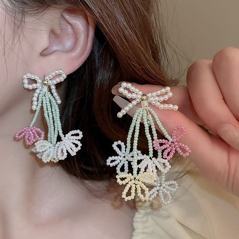 1 Pair Elegant Sweet Flower Beaded Seed Bead Drop Earrings