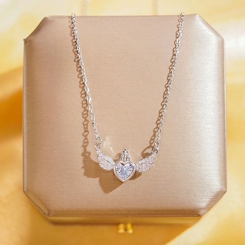 304 Stainless Steel Copper 18K Gold Plated K Gold Plated Cute Inlay Flower Butterfly Acrylic Shell Zircon Pendant Necklace