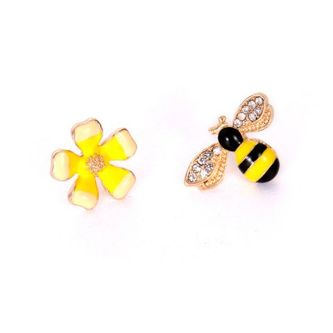 1 Pair Simple Style Insect Flower Enamel Alloy Artificial Diamond Ear Studs