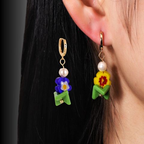 1 Pair Sweet Simple Style Flower Beaded Pearl Glass Glass Drop Earrings