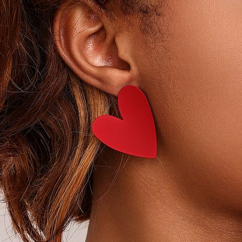 1 Piece Nordic Style Heart Shape Alloy Ear Studs