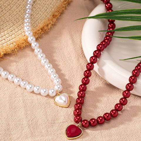 Wholesale Jewelry Lady Modern Style Classic Style Heart Shape Plastic Zinc Alloy Pendant Necklace