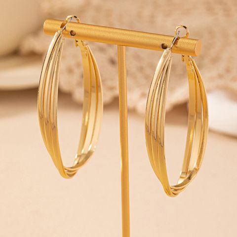1 Pair Basic Modern Style Classic Style Oval Solid Color Iron Hoop Earrings