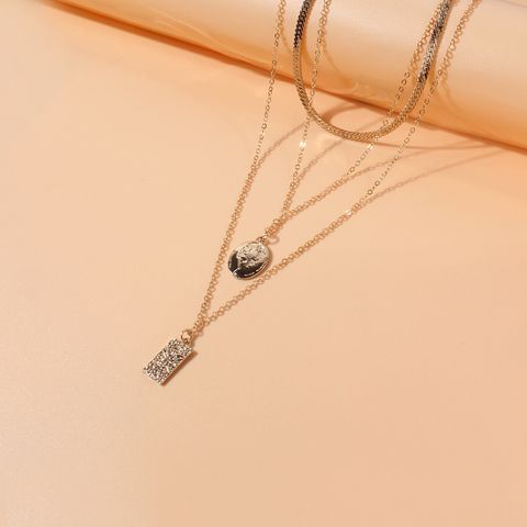 Simple Style Geometric Round Rectangle Alloy Chain Women's Pendant Necklace