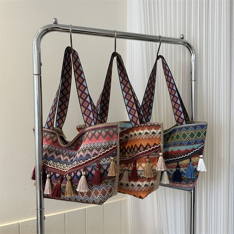 Women's Medium Canvas Geometric Ethnic Style Tassel Zipper Tote Bag