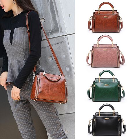 Women's Medium Pu Leather Solid Color Vintage Style Classic Style Zipper Crossbody Bag