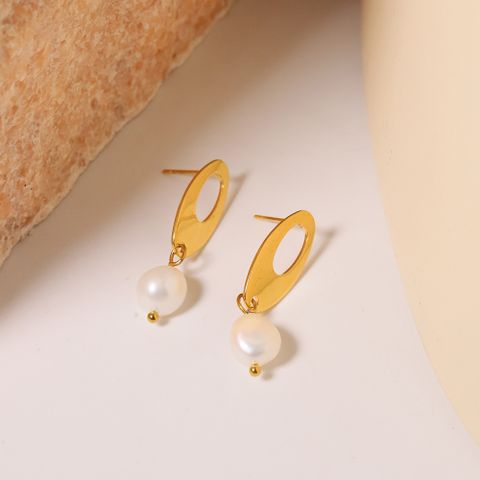 1 Pair IG Style Simple Style Geometric Pearl Hollow Out Titanium Steel 18K Gold Plated Drop Earrings