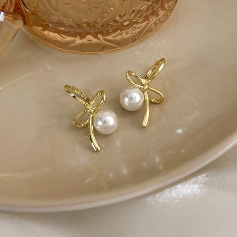 1 Pair Elegant Luxurious Bow Knot Patchwork Imitation Pearl Alloy Drop Earrings