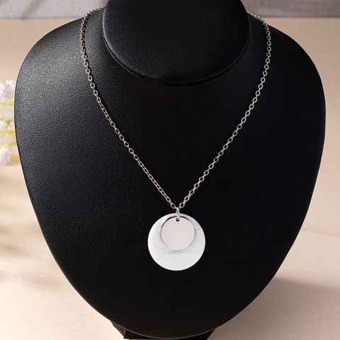 Wholesale Jewelry Casual Simple Style Round Shell Iron Pendant Necklace