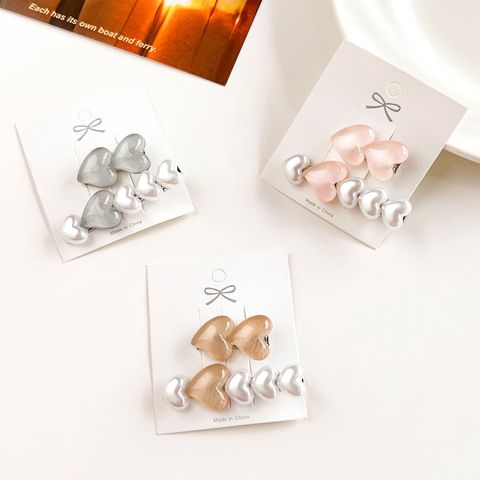 Women's Simple Style Classic Style Heart Shape Imitation Pearl Alloy Hair Clip