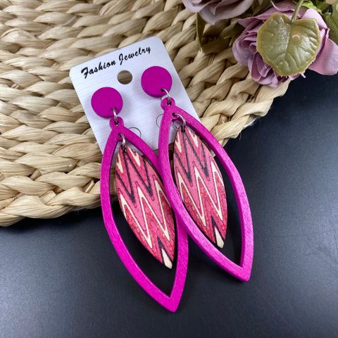 1 Pair Bohemian Simple Style Leaf Stoving Varnish Hollow Out Wood Drop Earrings