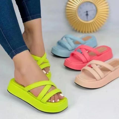 Women's Casual Basic Solid Color Round Toe Platform Sandals