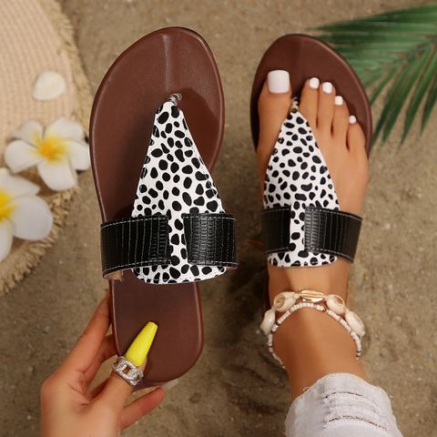 Women's Casual Leopard Round Toe Thong Sandals