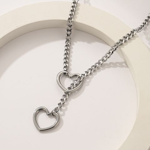 304 Stainless Steel Simple Style Hollow Out Heart Shape Pendant Necklace