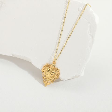 Wholesale Vintage Style Simple Style Commute Heart Shape Copper Enamel Inlay 14K Gold Plated Zircon Pendant Necklace